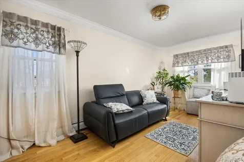 6432 77th Place Middle Village NY 11379