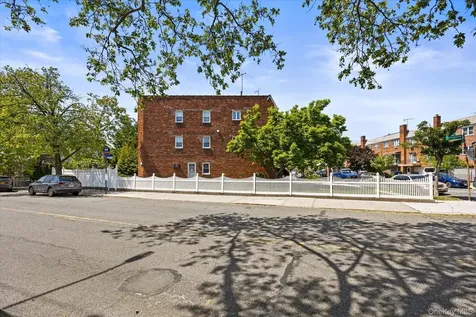 6432 77th Place Middle Village NY 11379