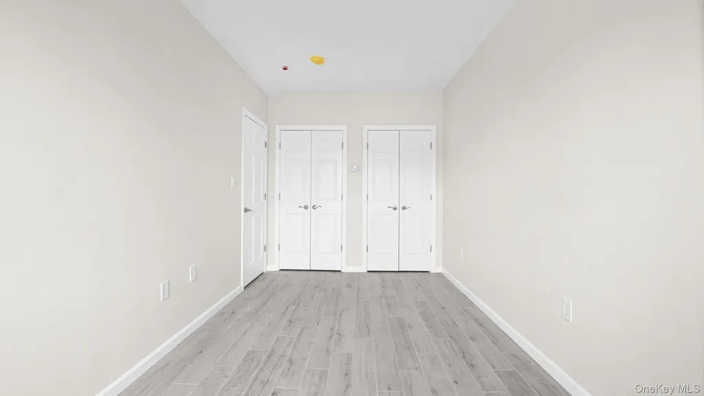 506 Van Nest Bronx NY 10460