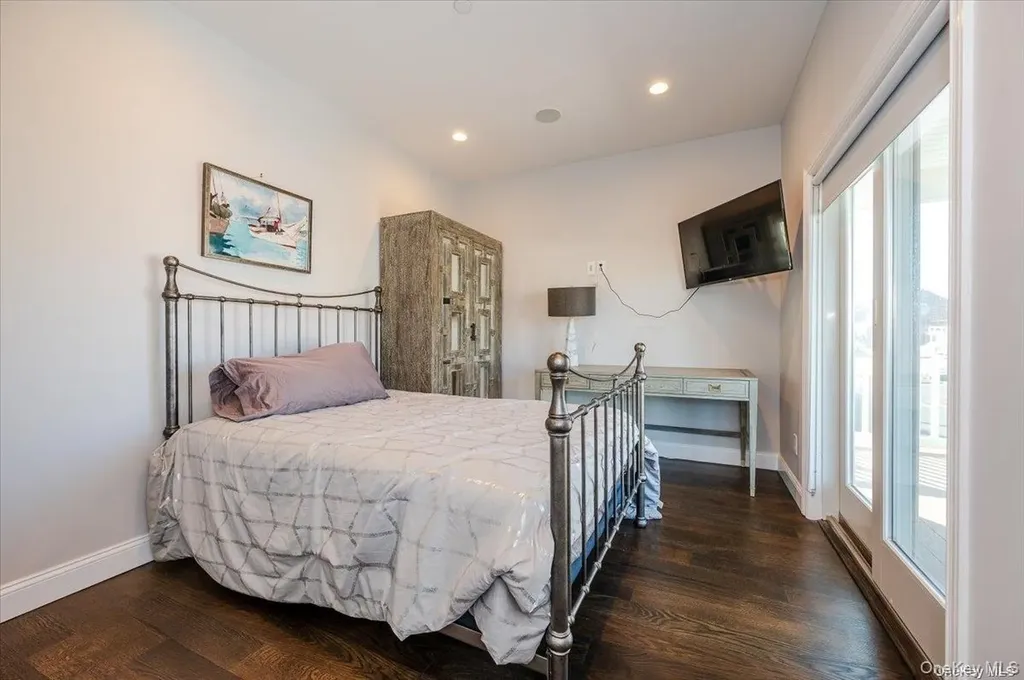 206 Grand Boulevard Long Beach NY 11561