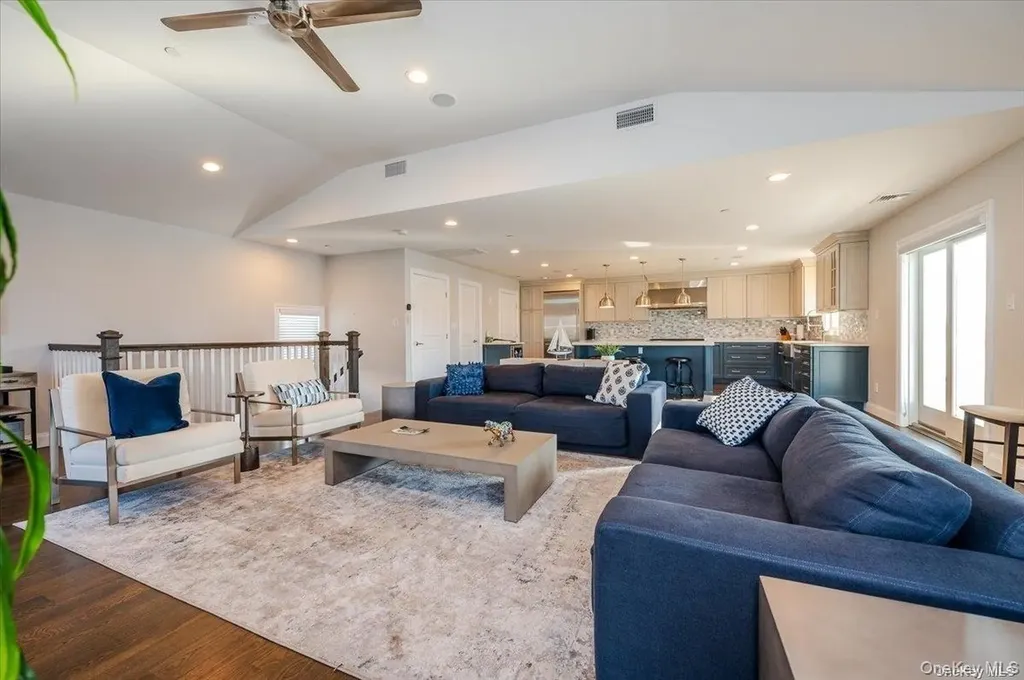 206 Grand Boulevard Long Beach NY 11561