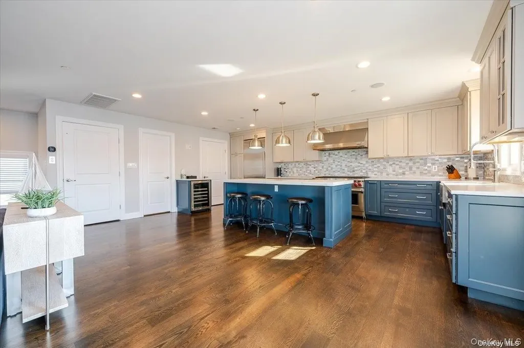 206 Grand Boulevard Long Beach NY 11561