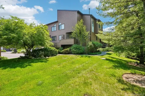 20 Aspen Court Nanuet NY 10954