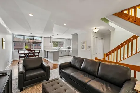 20 Aspen Court Nanuet NY 10954
