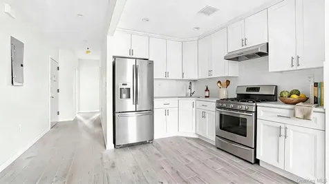508 Van Nest Bronx NY 10460