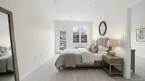 508 Van Nest Bronx NY 10460