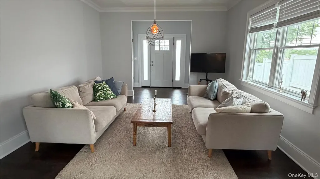 172 Lakeview Avenue West Harrison NY 10604