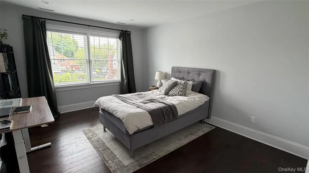 172 Lakeview Avenue West Harrison NY 10604