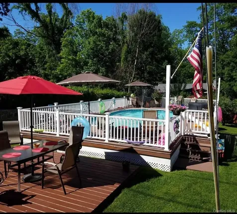 37 Valhalla Road Carmel NY 10512