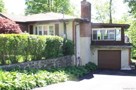 37 Valhalla Road Carmel NY 10512