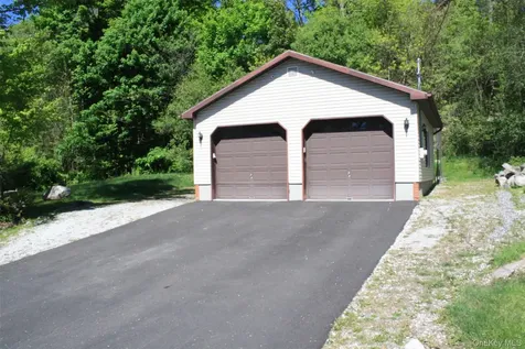 37 Valhalla Road Carmel NY 10512
