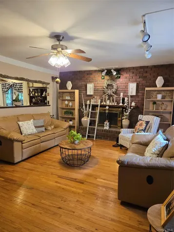 37 Valhalla Road Carmel NY 10512