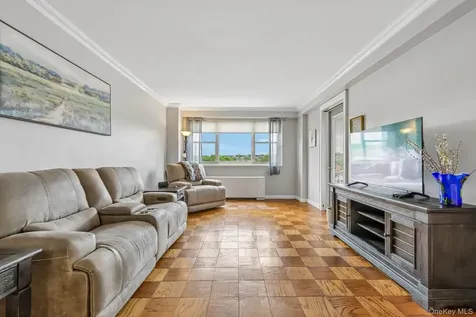 30 Lake Street White Plains NY 10603