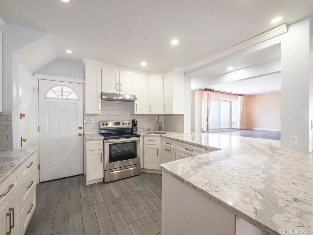 75-75 180th Street Fresh Meadows NY 11366