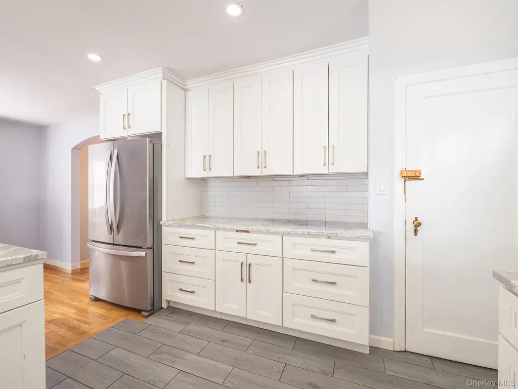 75-75 180th Street Fresh Meadows NY 11366