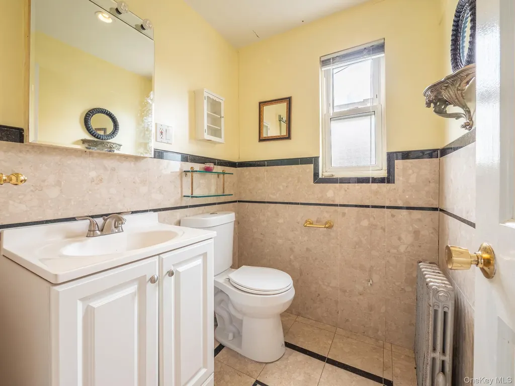 75-75 180th Street Fresh Meadows NY 11366