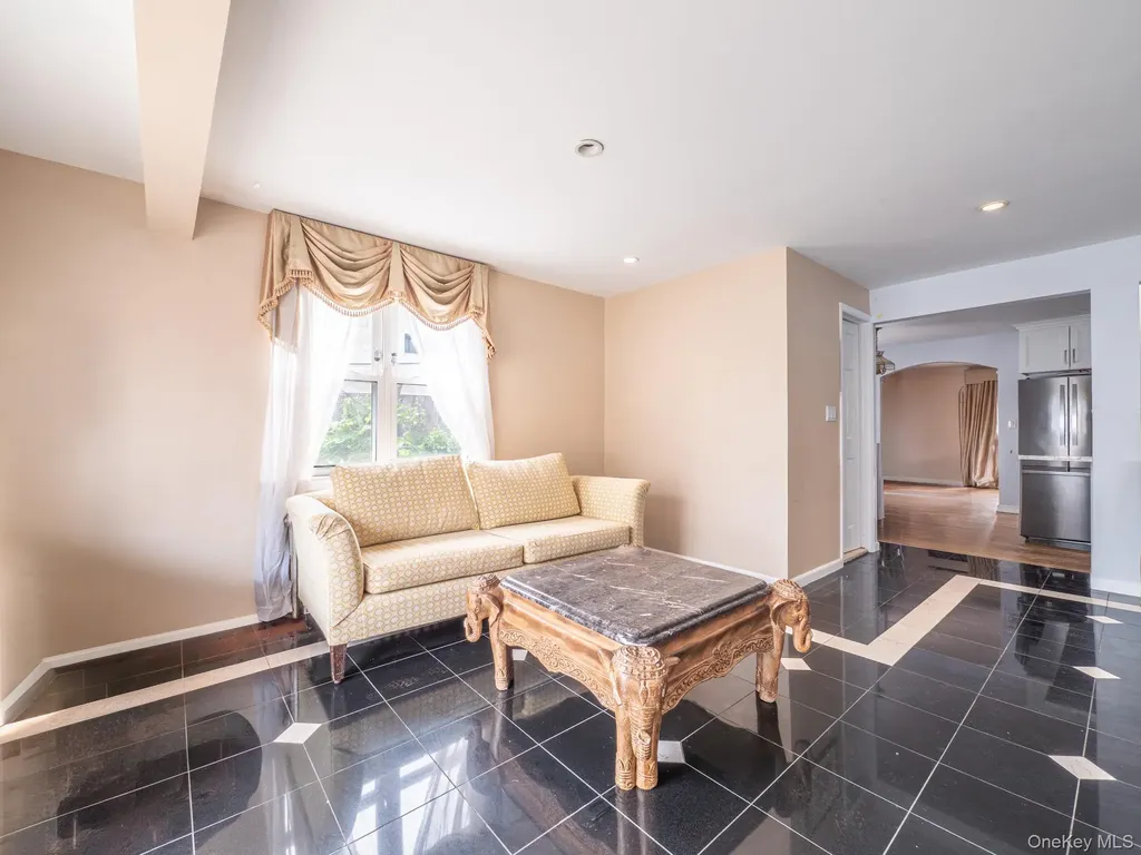 75-75 180th Street Fresh Meadows NY 11366