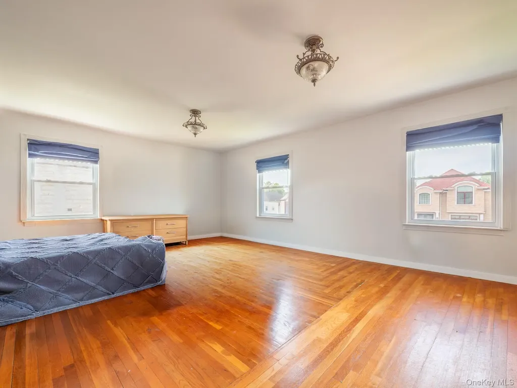 75-75 180th Street Fresh Meadows NY 11366