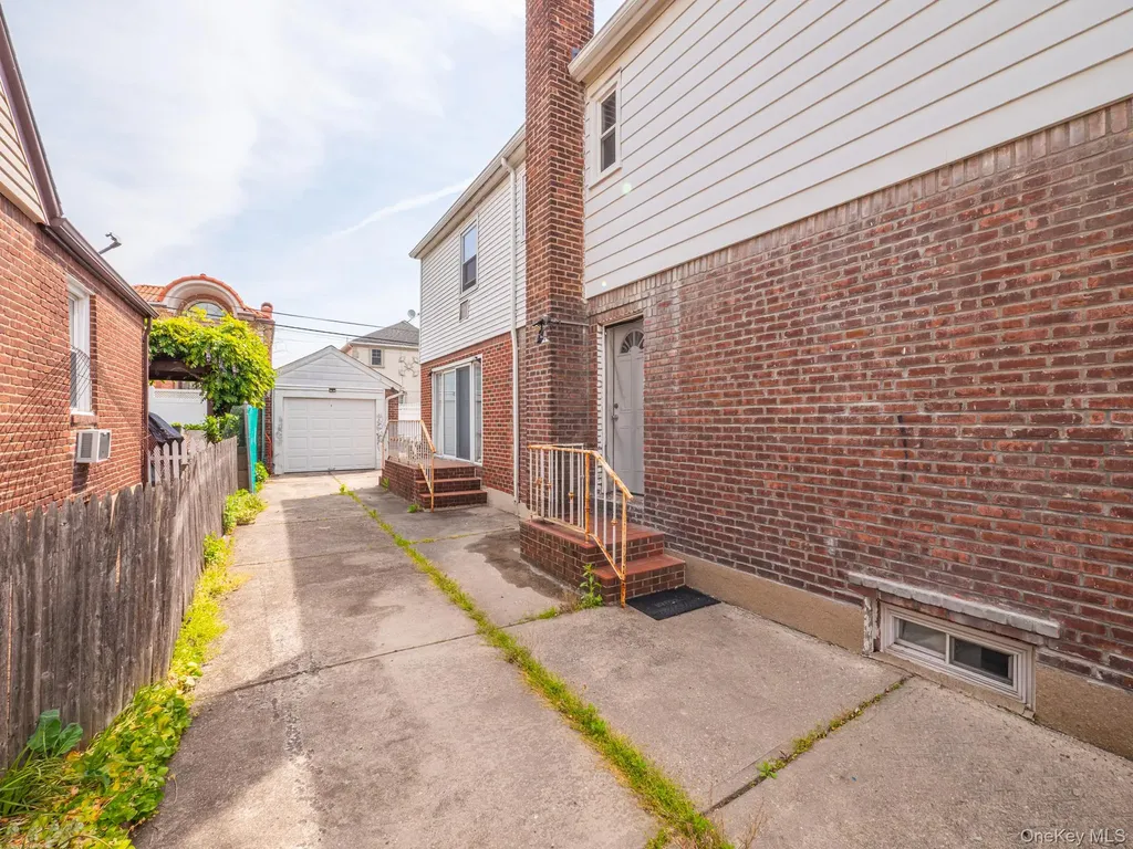 75-75 180th Street Fresh Meadows NY 11366