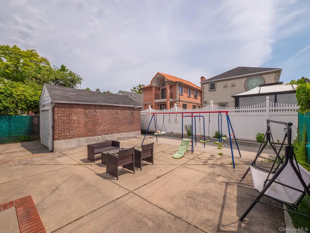 75-75 180th Street Fresh Meadows NY 11366