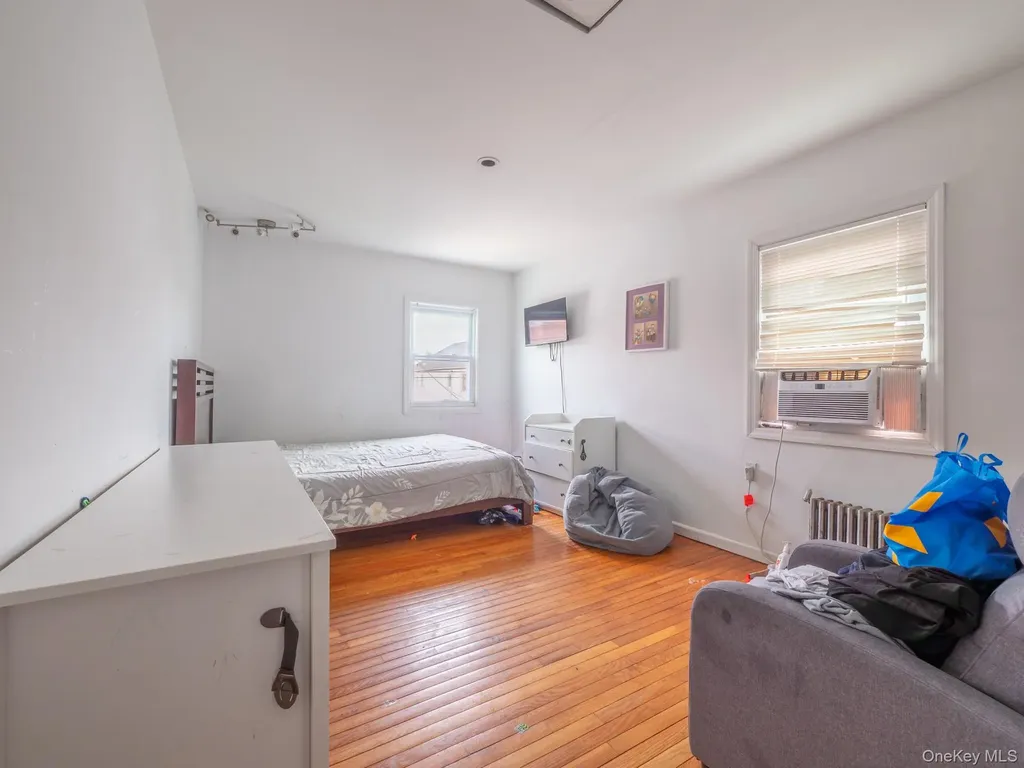 75-75 180th Street Fresh Meadows NY 11366