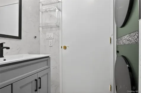 242 Maple Avenue Westbury NY 11590