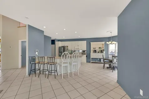 137 Duke Drive Carmel NY 10512