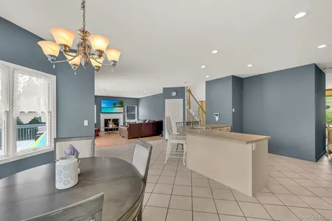137 Duke Drive Carmel NY 10512
