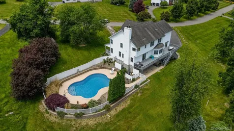 137 Duke Drive Carmel NY 10512