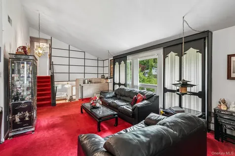 2289 Sultana Drive Yorktown Heights NY 10598