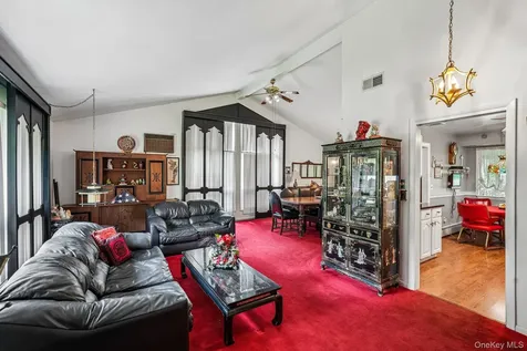 2289 Sultana Drive Yorktown Heights NY 10598