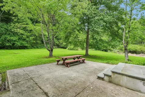 2289 Sultana Drive Yorktown Heights NY 10598