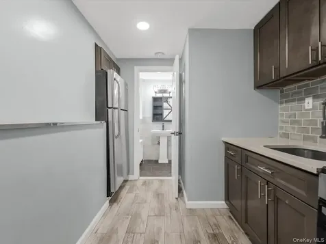 434 N Alleghany Avenue Lindenhurst NY 11757