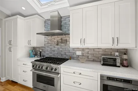 81 Beach Road Aquebogue NY 11901