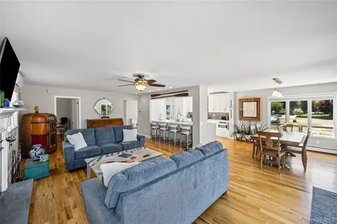 81 Beach Road Aquebogue NY 11901