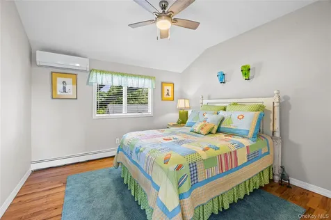 81 Beach Road Aquebogue NY 11901
