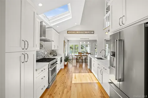 81 Beach Road Aquebogue NY 11901