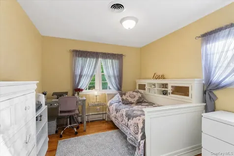 134 Linden Lane Monroe NY 10950