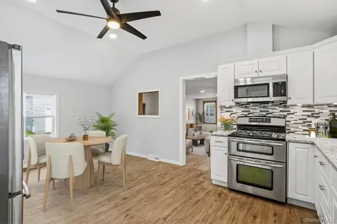 194 Smith Street Poughkeepsie NY 12601