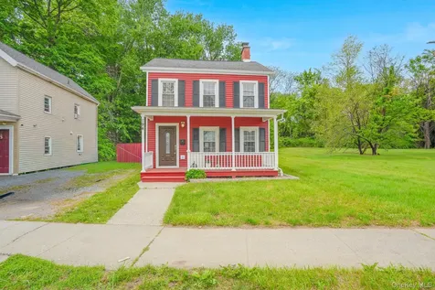 194 Smith Street Poughkeepsie NY 12601
