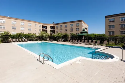 100 Glen Street Glen Cove NY 11542