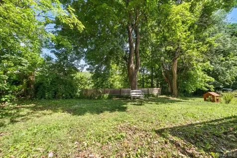 46 Argyle Street Lake Peekskill NY 10537
