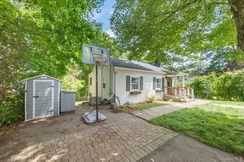 46 Argyle Street Lake Peekskill NY 10537