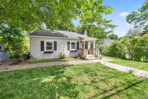 46 Argyle Street Lake Peekskill NY 10537