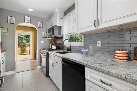 46 Argyle Street Lake Peekskill NY 10537