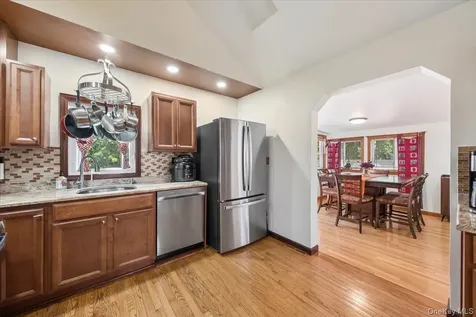 118 Hewitt Street Lake Peekskill NY 10537