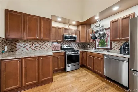 118 Hewitt Street Lake Peekskill NY 10537