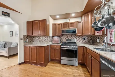 118 Hewitt Street Lake Peekskill NY 10537