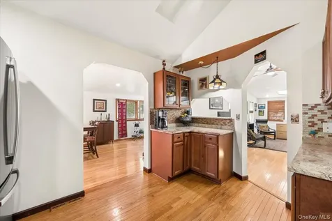 118 Hewitt Street Lake Peekskill NY 10537