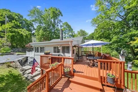 118 Hewitt Street Lake Peekskill NY 10537